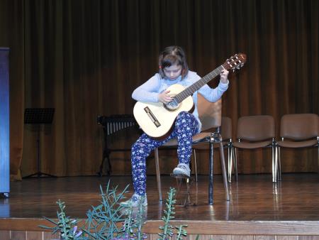 Letni nastop učencev Glasbene šole Slavka Osterca Ljutomer, dislociranega oddelka Razkrižje, 17.5.2016 8